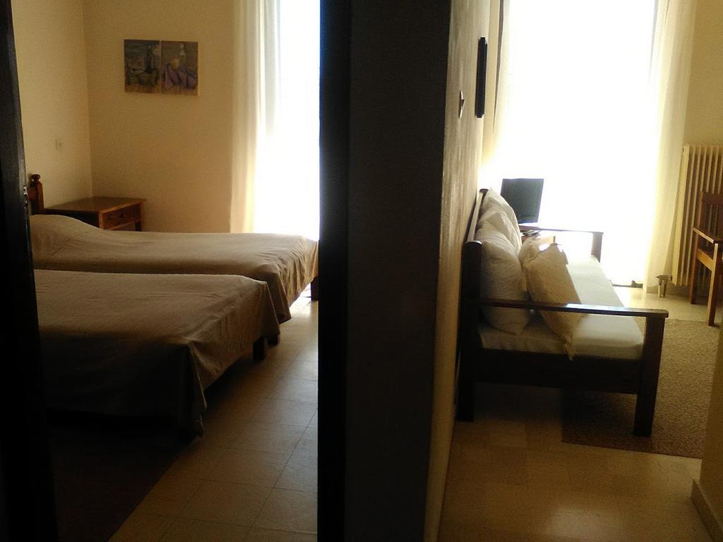 Aparthotel Iliahtides Amarynthos Exterior photo